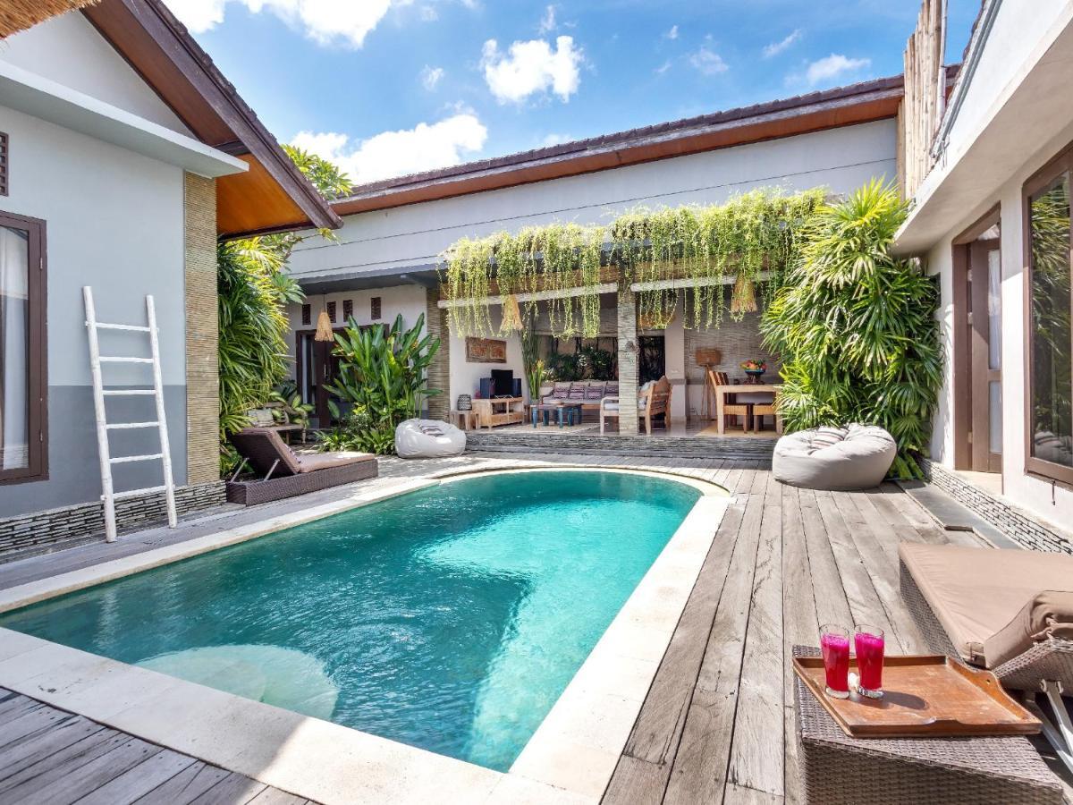 Villa Chamade Seminyak Esterno foto