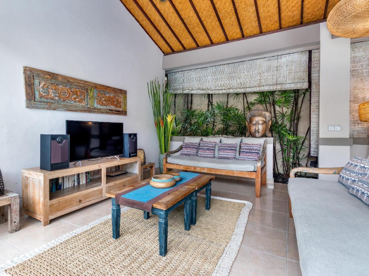 Villa Chamade Seminyak Esterno foto